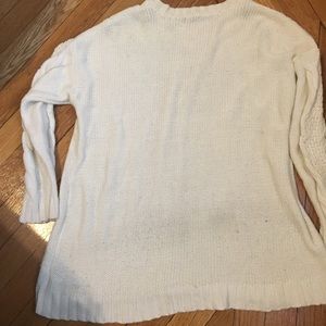 Forever 21 Sweaters - Oversized White Cable-Knit Sweater ๐ Forever 21 Sweaters - Oversized White Cable-Knit Sweater ๐